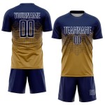 Maillot de football personnalisé à sublimation bleu marine et blanc, couleur or vieilli Maillot de football personnalisé à sublimation bleu marine et blanc, couleur or vieilli